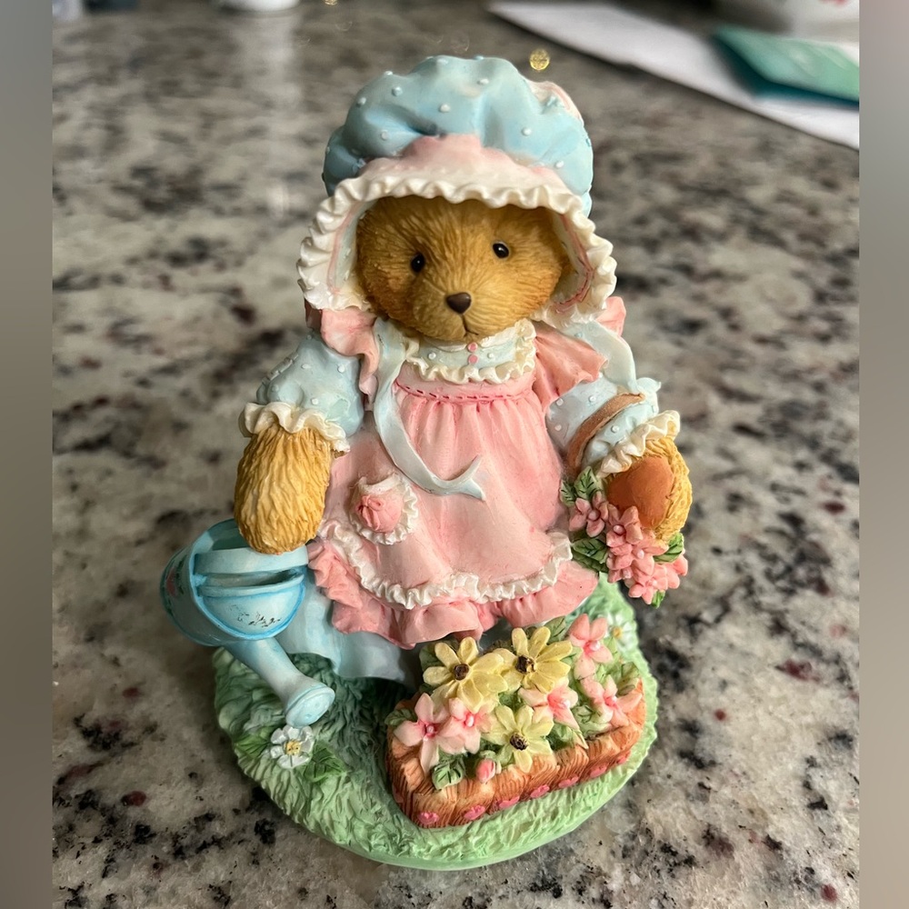 Mary Mary Quite Contrary Cherished Teddies figurine